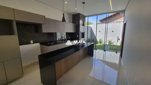 Casa com 3 Quartos à venda, 174m² no Jardim Nenê Gomes, Uberaba