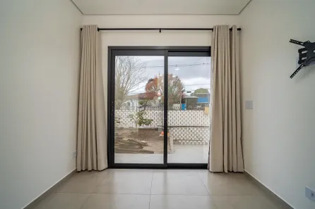 Kitnet com 1 Quarto para alugar, 25m² no Guabirotuba, Curitiba