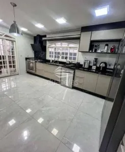 Sobrado com 4 Quartos à venda, 254m² no Jardim das Indústrias, São José dos Campos