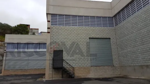 Galpão/Depósito/Armazém para alugar, 2100m² no Vila Menck, Osasco