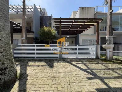 Sobrado com 3 Quartos à venda, 151m² no Praia de Leste, Pontal do Paraná