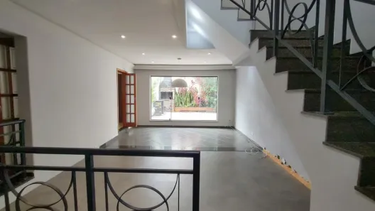 Sobrado com 3 Quartos para alugar, 150m² no Vila Santo Estevão, São Paulo