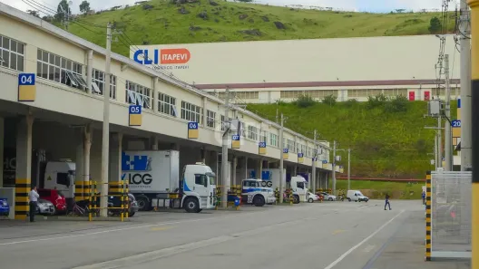 Galpão/Depósito/Armazém para alugar, 1563m² no Itaqui, Itapevi