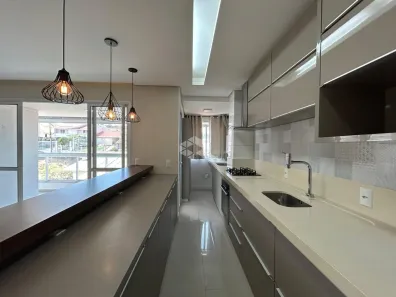 Apartamento com 2 Quartos à venda, 88m² no Barreiros, São José