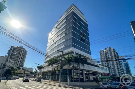 Ponto Comercial para alugar, 217m² no Estreito, Florianópolis