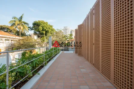 Casa com 3 Quartos à venda, 420m² no Vila Nova Conceição, São Paulo