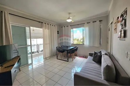 Apartamento com 2 Quartos à venda, 67m² no Jardim Las Palmas, Guarujá