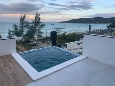 Casa com 3 Quartos à venda, 180m² no Morrinhos, Garopaba