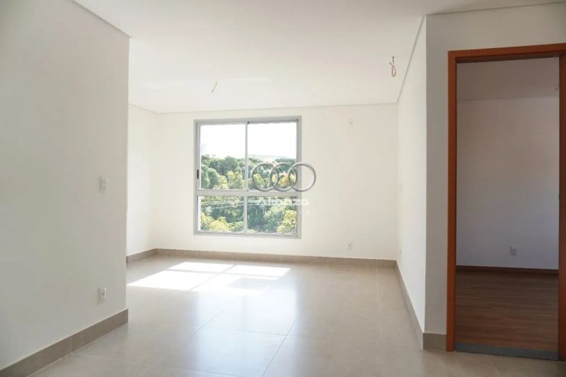Apartamento com 2 quartos — Funcionários, Belo Horizonte