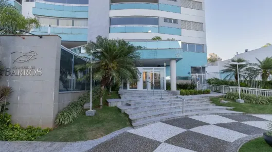 Apartamento com 4 Quartos para alugar, 256m² no Royal Park, Campo Grande