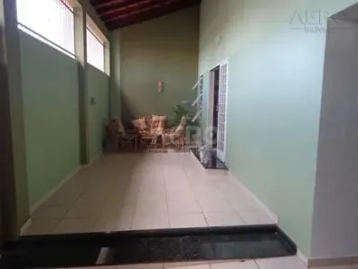Sobrado com 3 Quartos à venda, 200m² no Núcleo Residencial Alto Alegre, Bauru