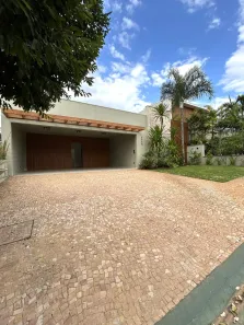 Casa de Condomínio com 3 Quartos à venda, 238m² no Chácara Espraiado, Franca