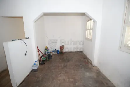 Casa com 3 Quartos à venda, 264m² no Centro, Pelotas