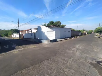 Ponto Comercial para alugar, 45m² no Lagoinha, Uberlândia
