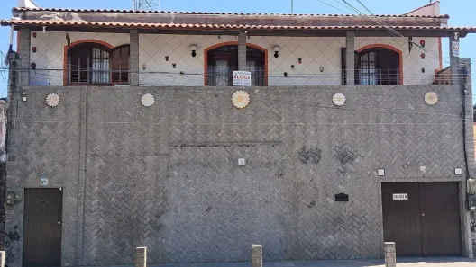 Apartamento com 2 Quartos para alugar, 169m² no Mutuá, São Gonçalo