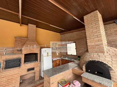 Casa com 3 Quartos à venda, 239m² no Parque Mondesir, Lorena