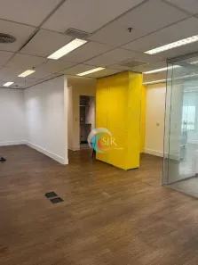 Sala Comercial para alugar, 100m² no Vila Olímpia, São Paulo