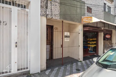 Casa com 2 Quartos para alugar, 90m² no Centro, Pelotas