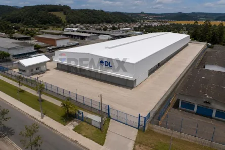 Galpão/Depósito/Armazém para alugar, 2000m² no Distrito Industrial, Juiz de Fora