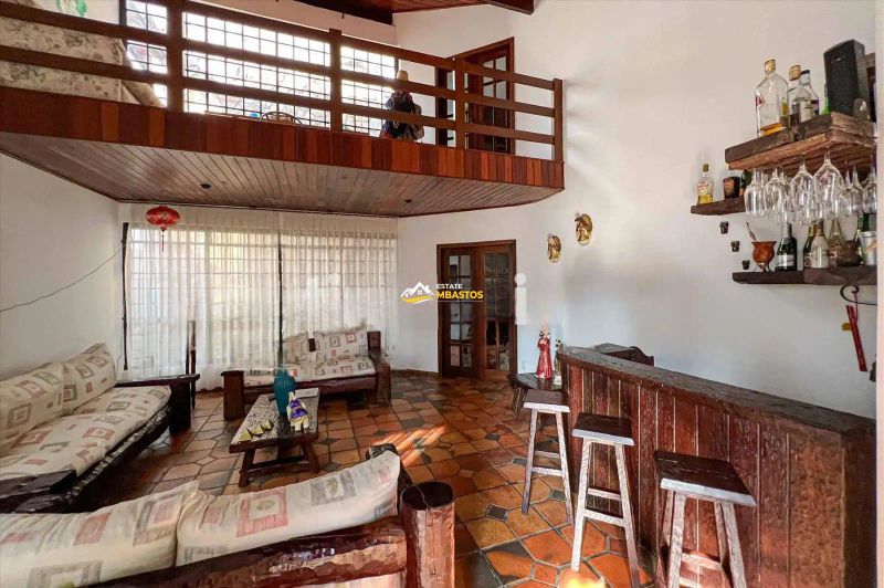 Casa com 5 quartos — Castelo, Belo Horizonte