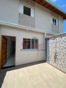 Sobrado com 2 Quartos à venda, 58m² no Jardim Brasil, Caraguatatuba