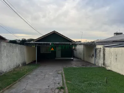 Casa com 2 Quartos para alugar, 100m² no Vila Larsen 1, Londrina