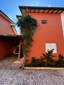 Casa de Condomínio com 4 Quartos à venda, 140m² no Camburi, São Sebastião