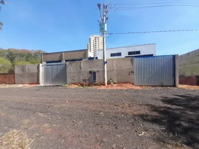 Galpão/Depósito/Armazém para alugar, 200m² no Jardim dos Manacás, Araraquara