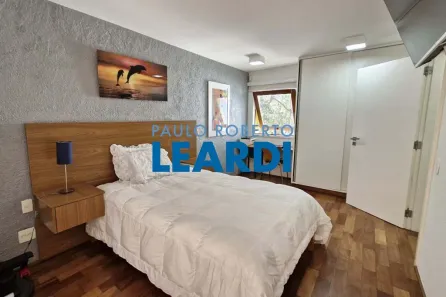 Casa com 3 Quartos à venda, 315m² no Jardim Prudência, São Paulo