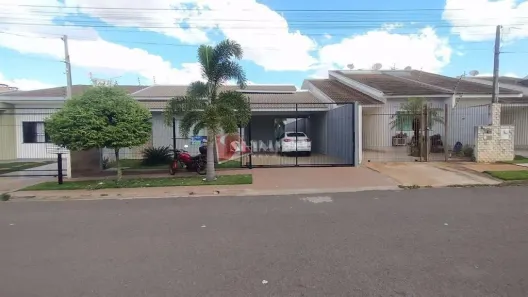 Casa com 3 Quartos à venda, 175m² no Parque Avenida, Maringá