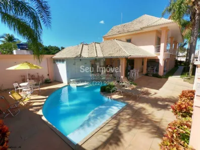 Casa com 4 Quartos à venda, 300m² no Centro, Araruama