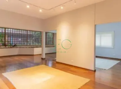 Sobrado com 4 Quartos à venda, 570m² no Vila Madalena, São Paulo