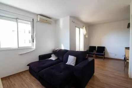 Apartamento com 3 Quartos para alugar, 70m² no São Sebastião, Porto Alegre