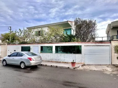 Casa com 4 Quartos à venda, 259m² no Aeroporto, Juiz de Fora