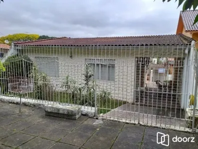 Casa com 2 Quartos à venda, 164m² no Cavalhada, Porto Alegre