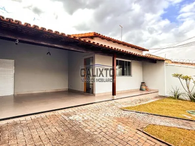 Casa com 3 Quartos à venda, 155m² no Vigilato Pereira, Uberlândia