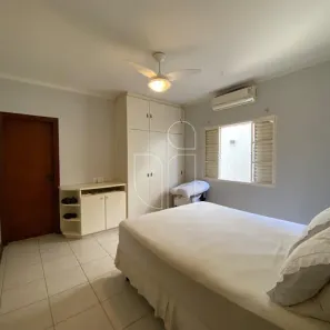 Casa com 3 Quartos à venda, 248m² no Jardim Estoril, Marília