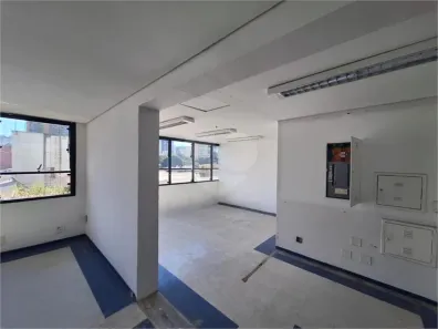 Sala Comercial para alugar, 200m² no Vila Mariana, São Paulo