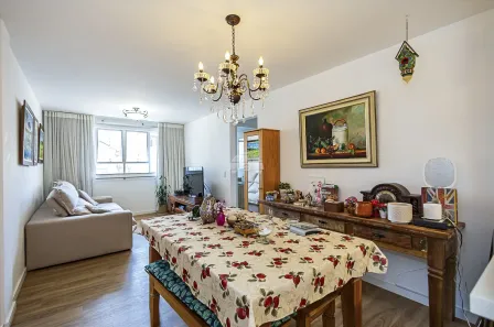 Apartamento com 2 Quartos à venda, 65m² no Rebouças, Curitiba