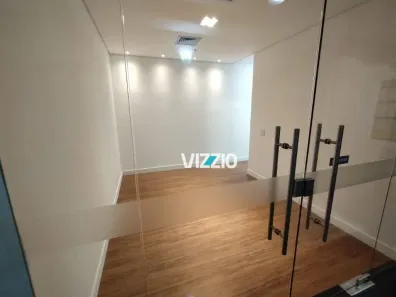 Sala Comercial para alugar, 196m² no Vila Olímpia, São Paulo