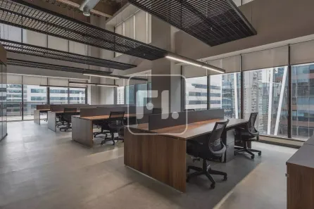 Sala Comercial para alugar, 306m² no Jardim das Acácias, São Paulo
