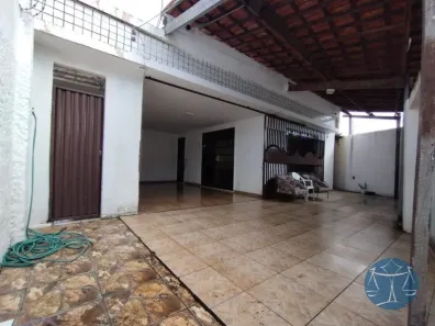 Casa com 3 Quartos à venda, 199m² no Barro Vermelho, Natal
