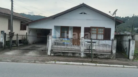 Casa com 3 Quartos à venda, 350m² no Imigrantes, Guabiruba