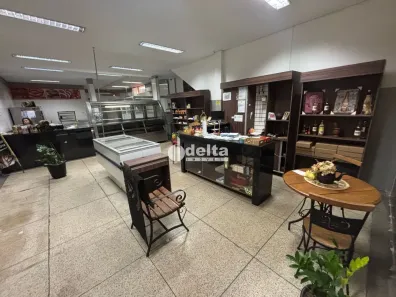 Ponto Comercial para alugar, 95m² no Granada, Uberlândia