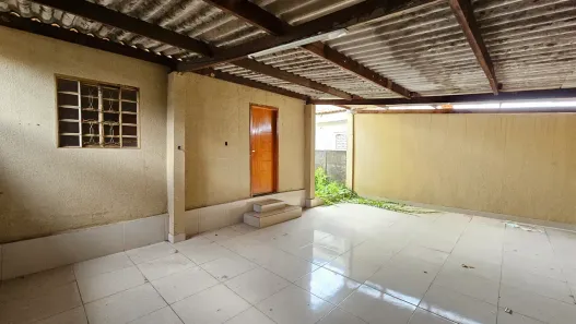 Casa com 3 Quartos à venda, 70m² no Setor Garavelo, Aparecida de Goiânia