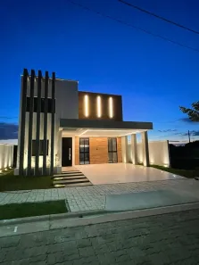 Casa de Condomínio com 4 Quartos à venda, 190m² no Tabajaras, Teresina