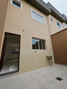 Sobrado com 2 Quartos à venda, 61m² no Vila Aurea, São Paulo