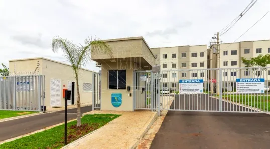 Apartamento com 2 Quartos para alugar, 42m² no Jardim das Gaivotas, Araraquara