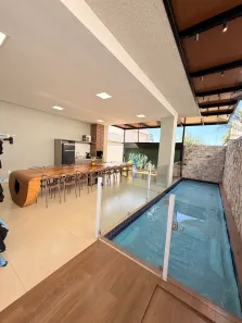 Casa de Condomínio com 4 Quartos para venda ou aluguel, 230m² no Residencial Goiânia Golfe Clube, Goiânia