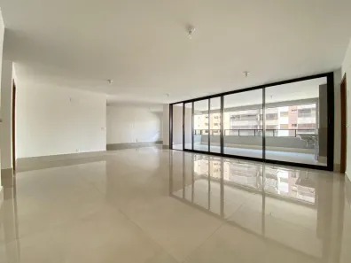 Apartamento com 3 Quartos à venda, 221m² no Setor Oeste, Goiânia